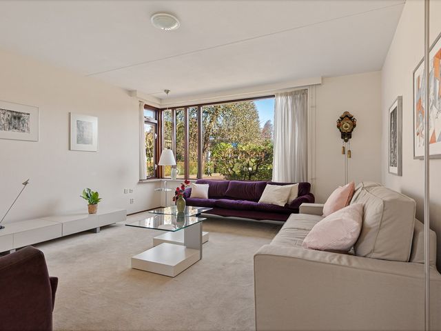 Dom Paul Bellotweg 2, Eindhoven