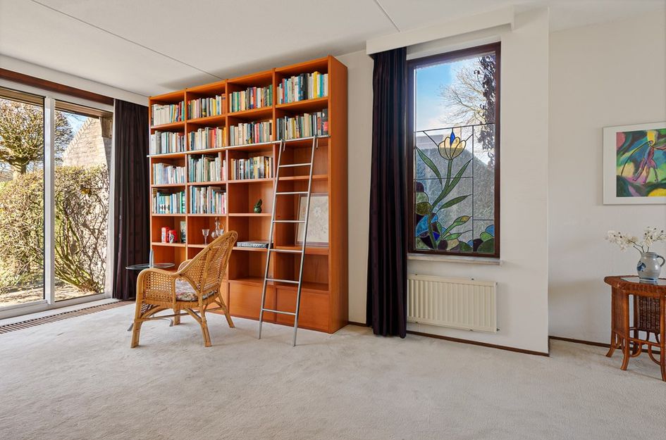 Dom Paul Bellotweg 2