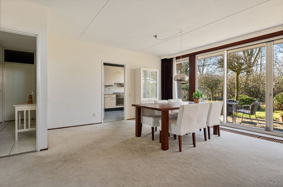 Dom Paul Bellotweg 2