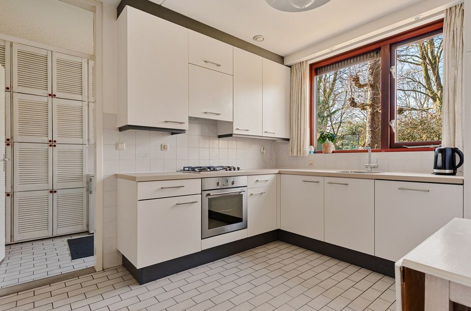 Dom Paul Bellotweg 2