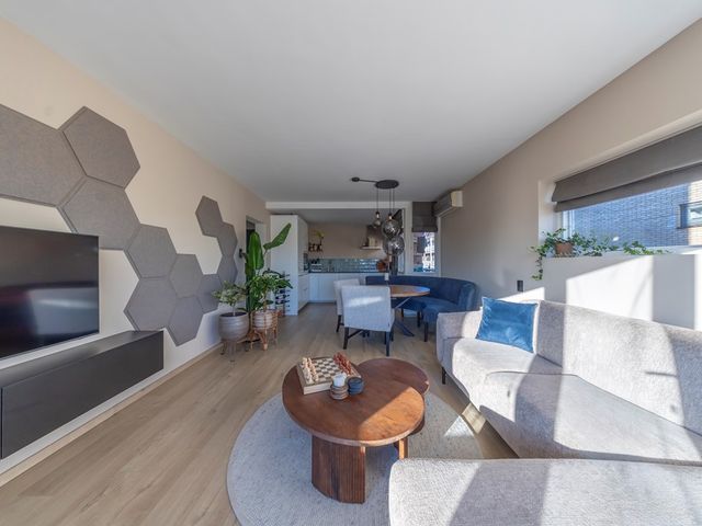 Burg Winklerplein 56, Sliedrecht