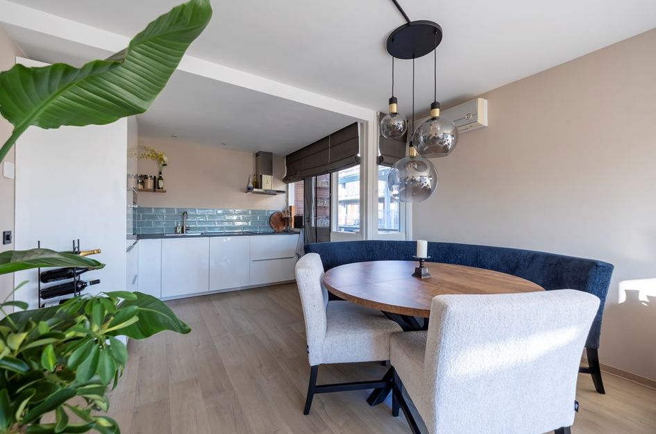 Burg Winklerplein 56