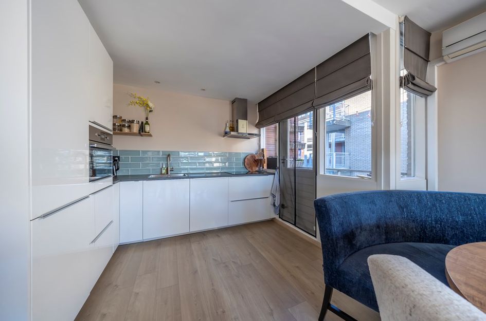 Burg Winklerplein 56