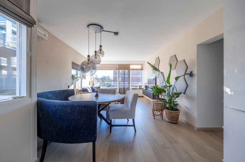 Burg Winklerplein 56