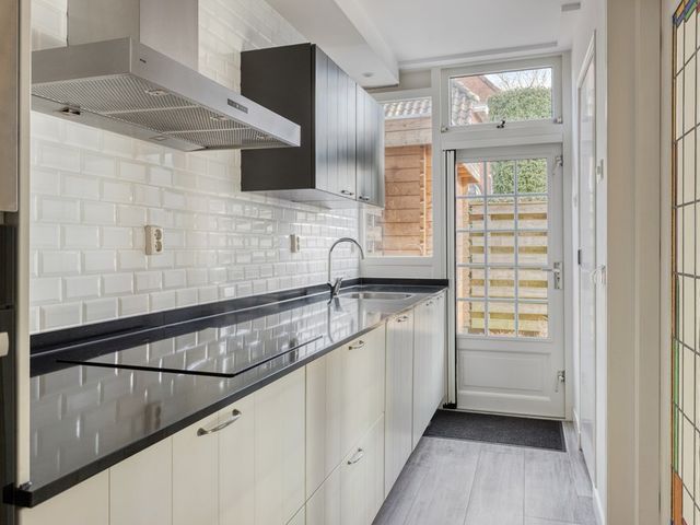 Rotterdamseweg 141, Zwijndrecht