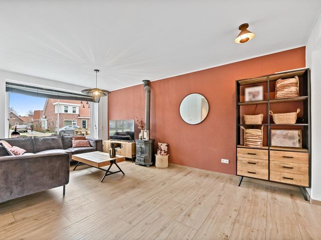 Huis te Veldelaan 29, Maasland