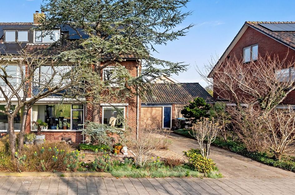 Koningin Julianaweg 20