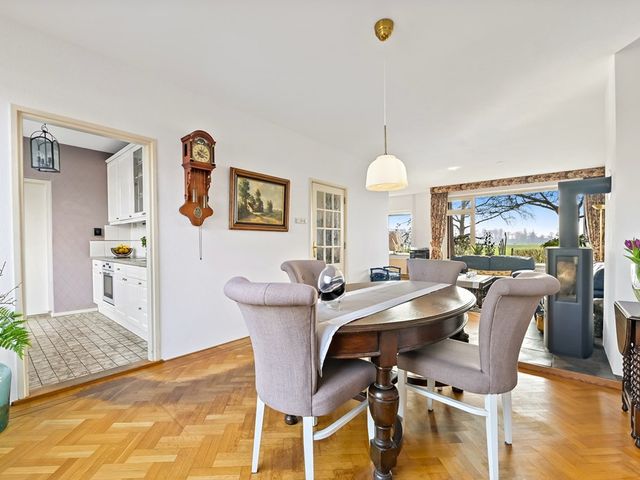 Koningin Julianaweg 20, Maasland