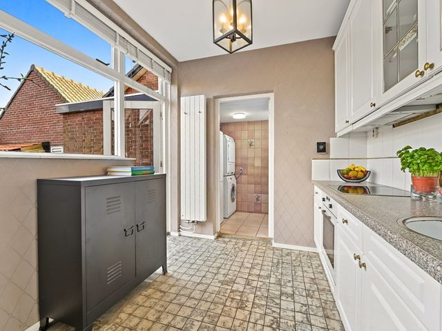 Koningin Julianaweg 20, Maasland