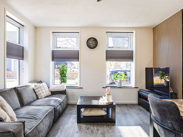 Hoofdweg 31, Boerakker