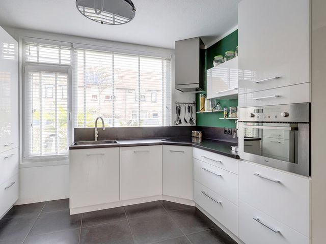 Steenplaat 7, Zeewolde