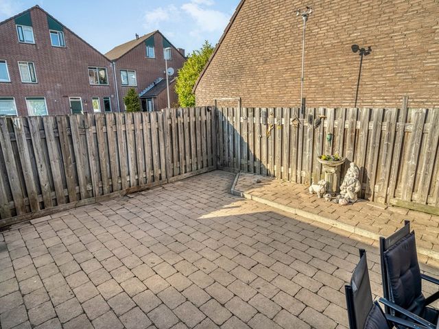 Bunuelstrook 25, Zoetermeer