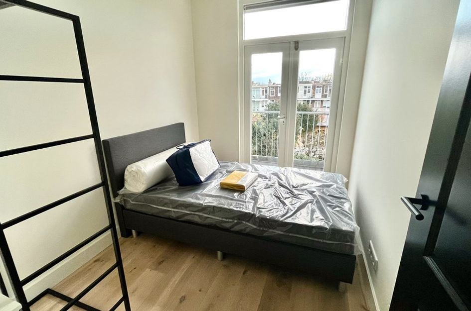 Hendrik Zwaardecroonstr 158