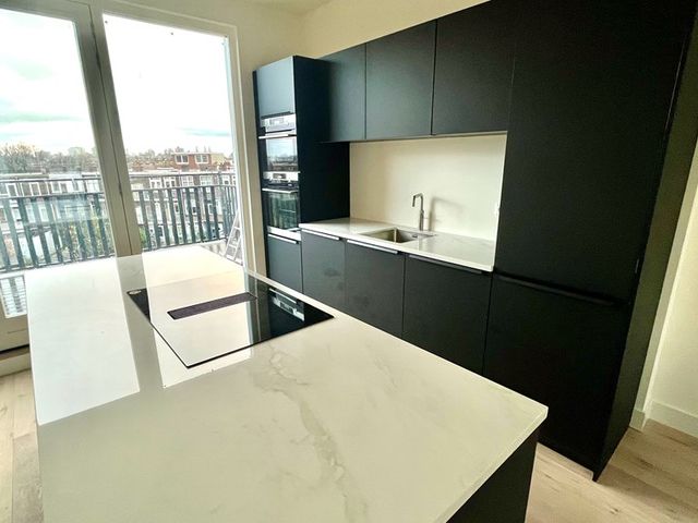 Hendrik Zwaardecroonstr 158, 's-Gravenhage