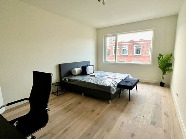 Hendrik Zwaardecroonstr 158, 's-Gravenhage