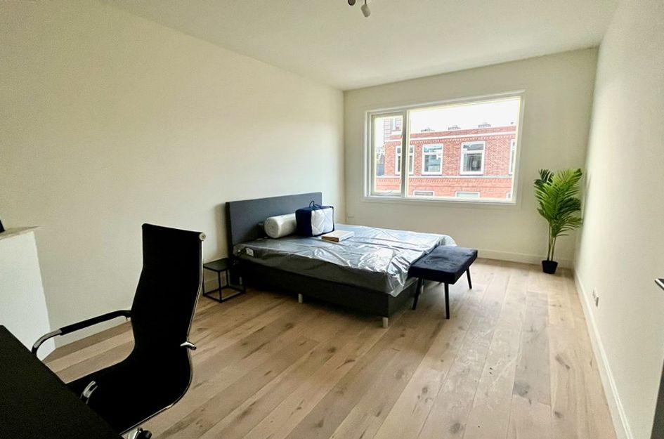 Hendrik Zwaardecroonstr 158