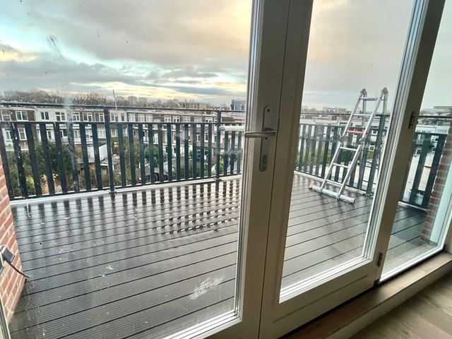 Hendrik Zwaardecroonstr 158, 's-Gravenhage