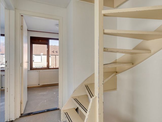 Van Boutershemstraat 28, Steenbergen