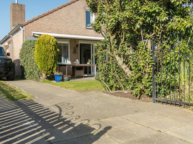 Crox Houcke 71, Nieuwvliet