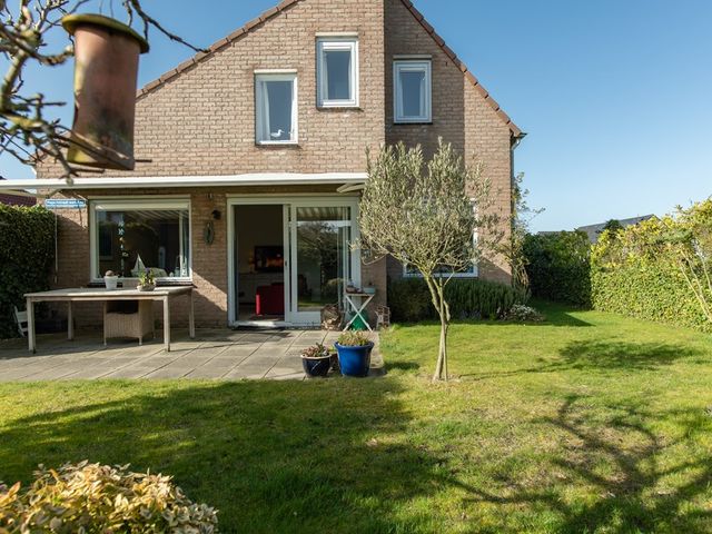 Crox Houcke 71, Nieuwvliet