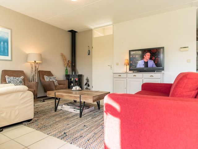 Crox Houcke 71, Nieuwvliet