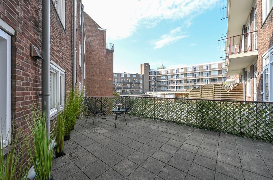 Admiraal de Ruyterweg 34B