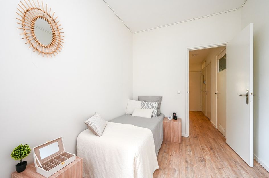 Admiraal de Ruyterweg 34B