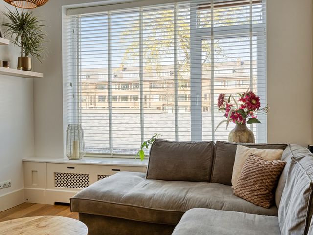 Veenendaalkade 256, 's-Gravenhage