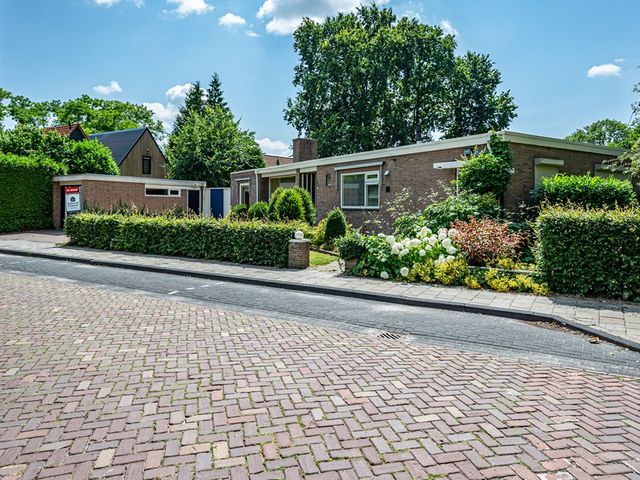 Berkenlaan 13, Emmeloord