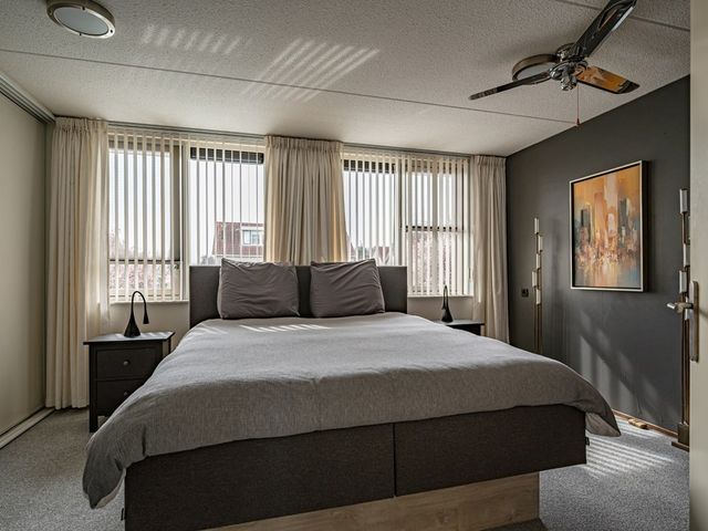 Schouwen 64, Emmeloord