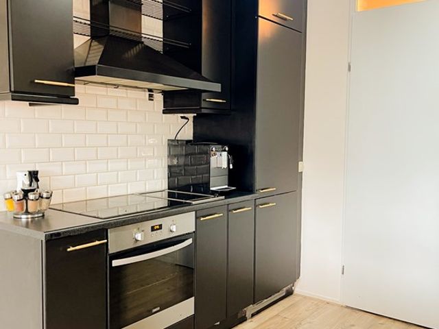 Omval 399, Amsterdam