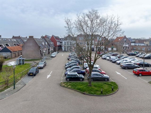 Visrokersplein 25, Bunschoten-Spakenburg