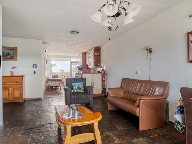 Vaartweg 13, Eemdijk