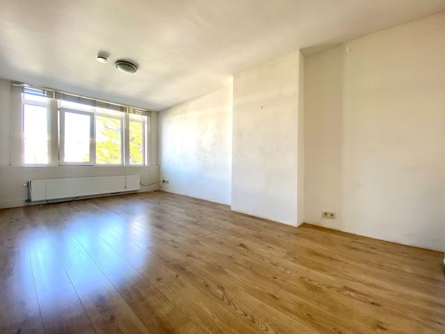 Rodenrijselaan 30A02A, Rotterdam