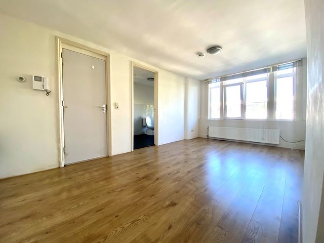 Rodenrijselaan 30A02A, Rotterdam