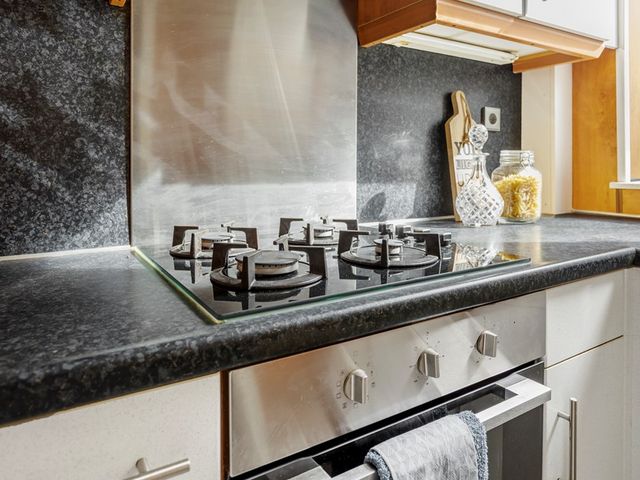 Convivastraat 1, 's-Gravenhage