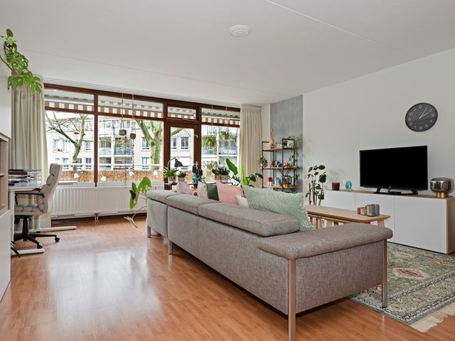 De Heugden 21, Heerlen