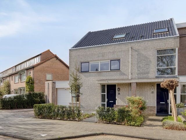 Huis te Veldelaan 65, Maasland