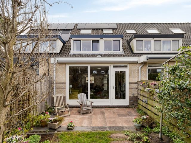 Buitendijklaan 67, Leiderdorp