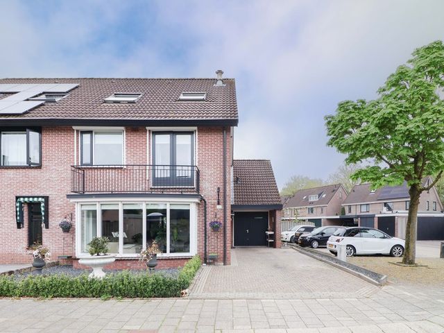 Plevier 135, Bunschoten-Spakenburg