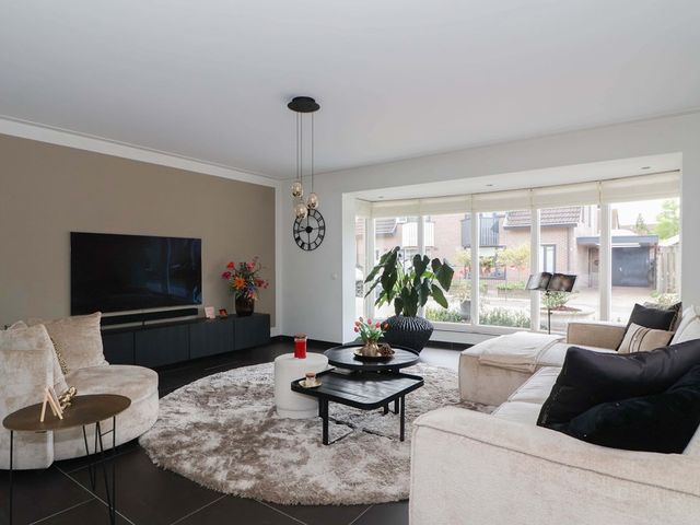 Plevier 135, Bunschoten-Spakenburg