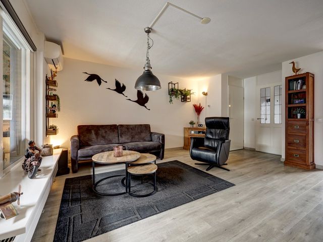 Tarwelaan 56, Zeewolde