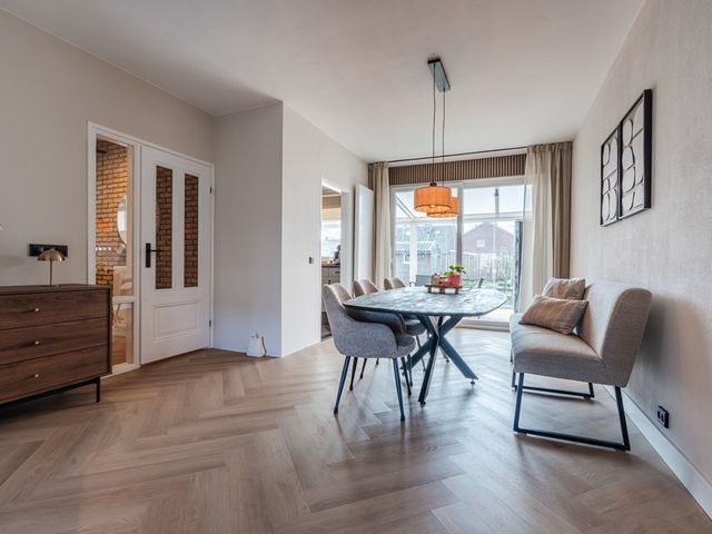 Dwarssplitting 1, Stadskanaal