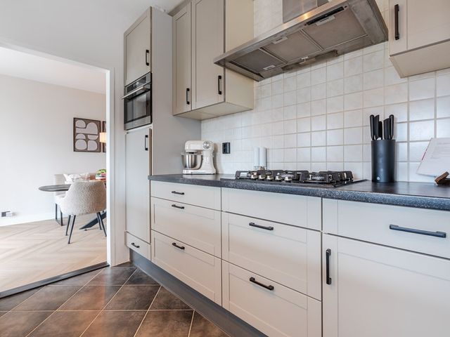 Dwarssplitting 1, Stadskanaal