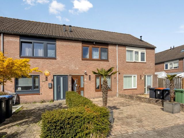 Hoornblendedijk 4, Roosendaal