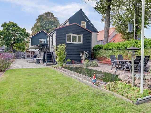 Mookhoek 44, Mookhoek