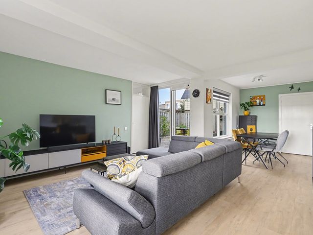 Mina Krüseman-erf 130, Dordrecht