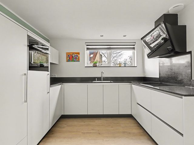 Mina Krüseman-erf 130, Dordrecht