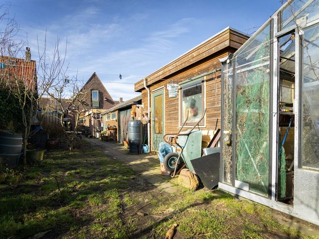 Slingerweg 111, Hippolytushoef