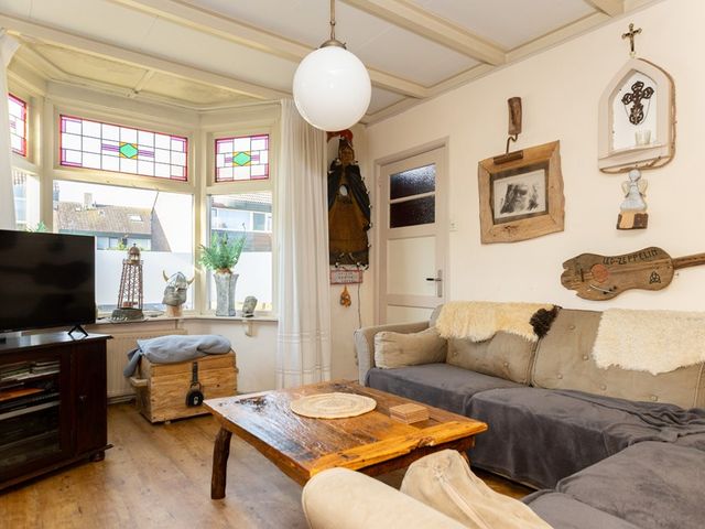 Slingerweg 111, Hippolytushoef